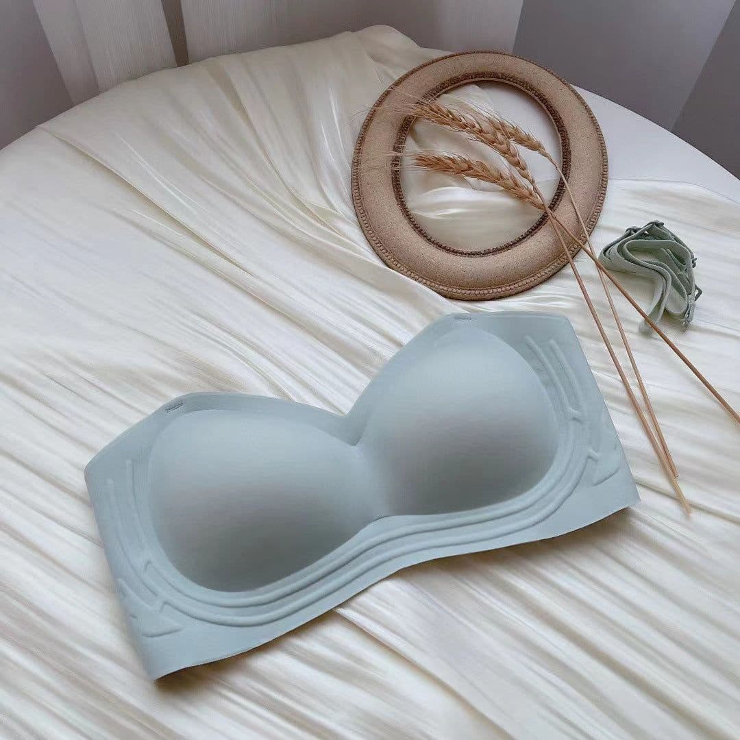 image-Off-Shoulder Seamless Push-Up Bra - White