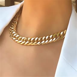 image-European & American Hip-Hop Gold Twist Buckle Necklace - Thick Chain Jewelry