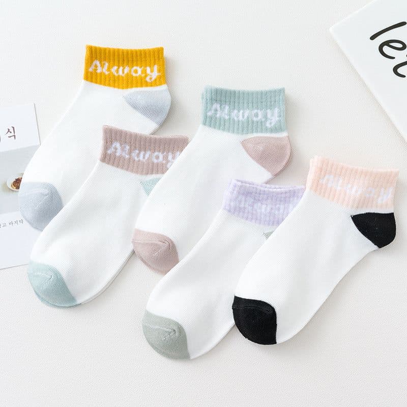 image-Socks women's socks shallow mouth spring and autumn cute Japanese cartoon brown bear summer thin invisible short boat socks women