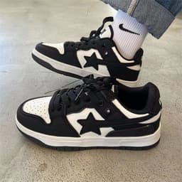 image-Hong Feizhuo Sports Shoes - Women's Casual Breathable White Sneakers - Korean Style, Low Top