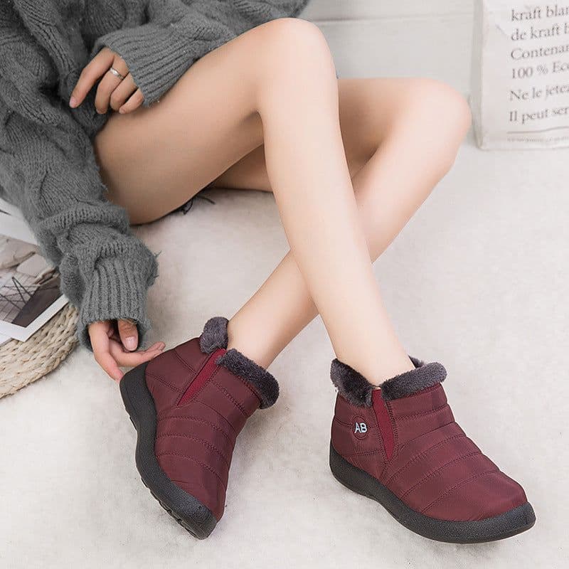 image-Freezing Rose Snow Boots Women Brown Size 43