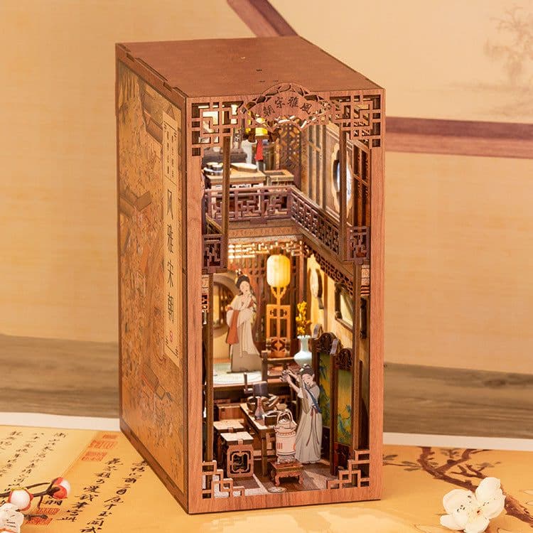 image-DIY Wooden 3D Bookend Toy - CuteBee Rose Model, 11cm x 18cm x 23cm