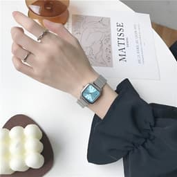 image-Women's Fashion Watch - Versatile Steel Belt Quartz Simple Design