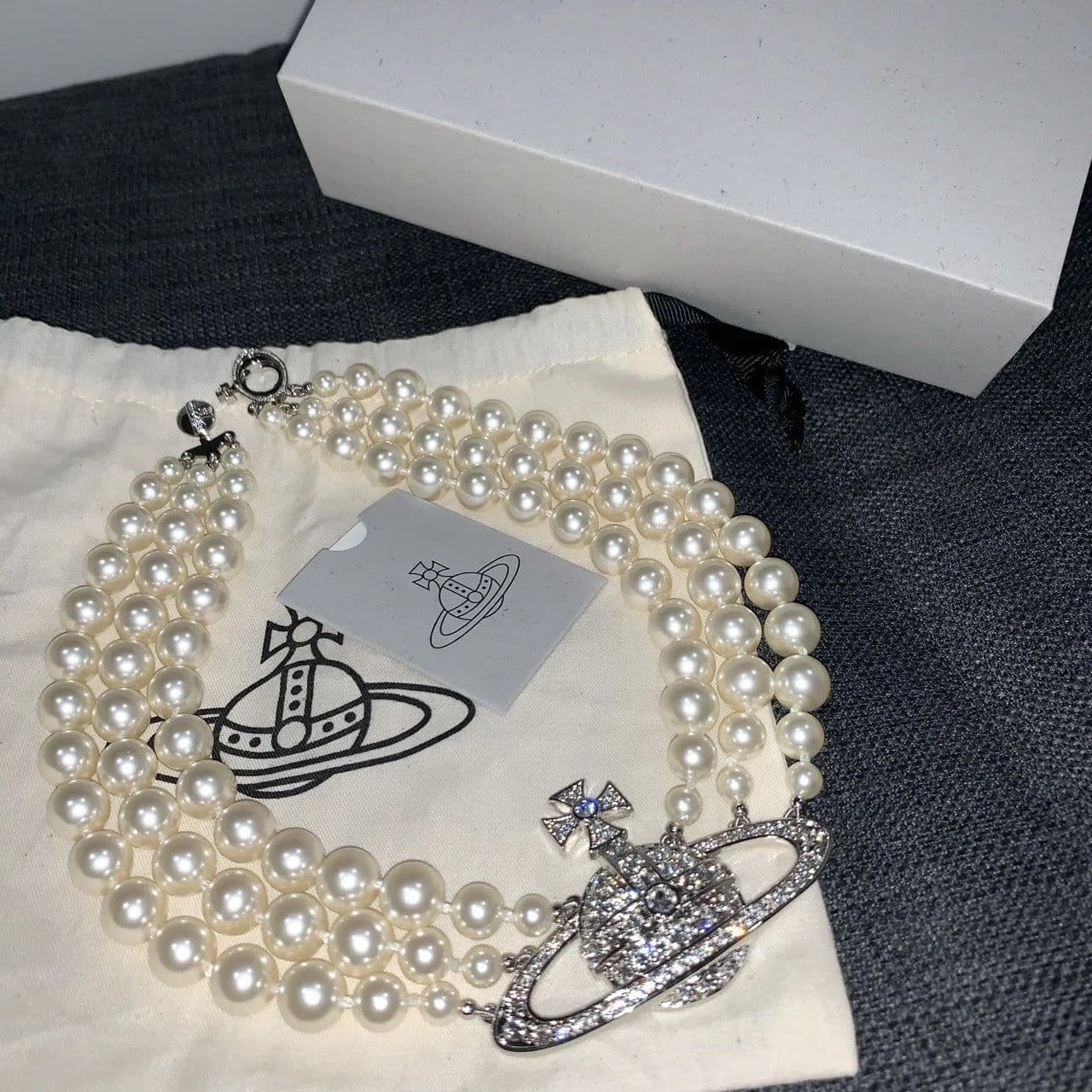 image-Vivienne Pearl Necklace Gold Saturn Three-Layer