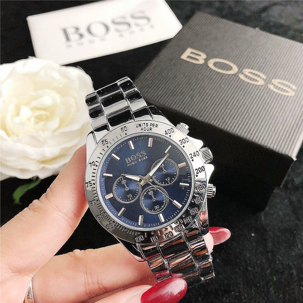 image-Quartz Watch Women's Golden Black Alloy 37mm