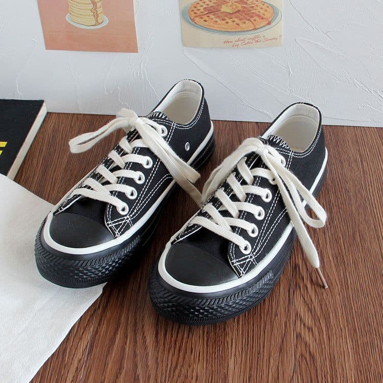 image-Triple vulcanization 1970s classic re-engraved low-cut color canvas shoes female students Korean version 2023 spring board shoes