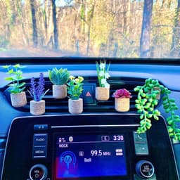 image-Creative succulent cactus potted car air-conditioning outlet aromatherapy clip car aromatherapy cotton car interior decoration