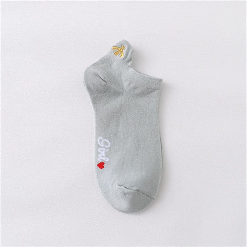 image-Women's Cotton Boat Socks - Embroidered Heart Khaki