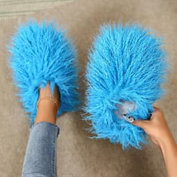 image-Women's Fur Slippers - Warm Home Cotton Slides
