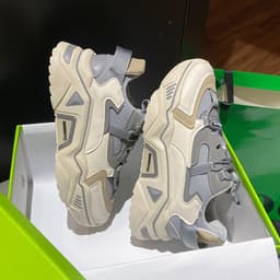 image-Women's Sports Casual Shoes - Grey Color Matching