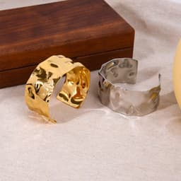 image-Stainless Steel Bracelet - Gold Hammer Pattern