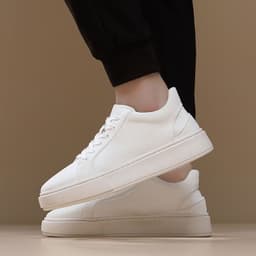 image-Men's White Leather Low Top Casual Sneakers Size 44