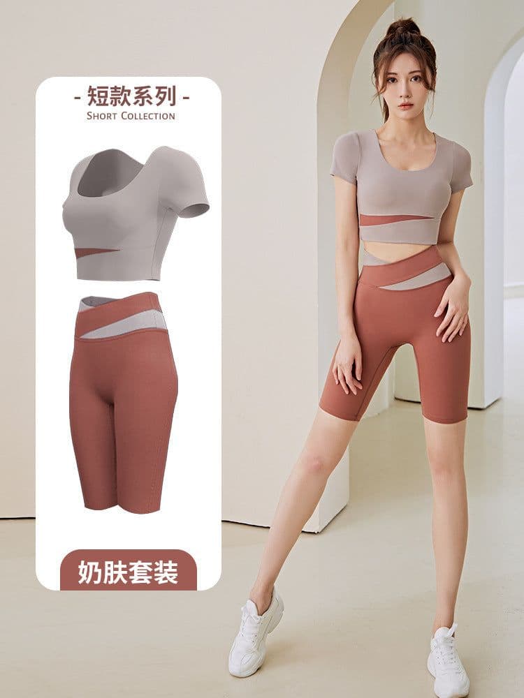 image-Summer new one-piece fixed chest pad sports top yoga pants suit fitness short-sleeved beauty back two-piece set for women
