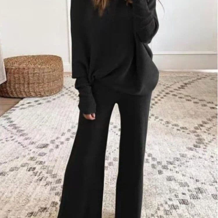 image-Women's Knitted Suit Khaki One-Shoulder Long Sleeve XXXL