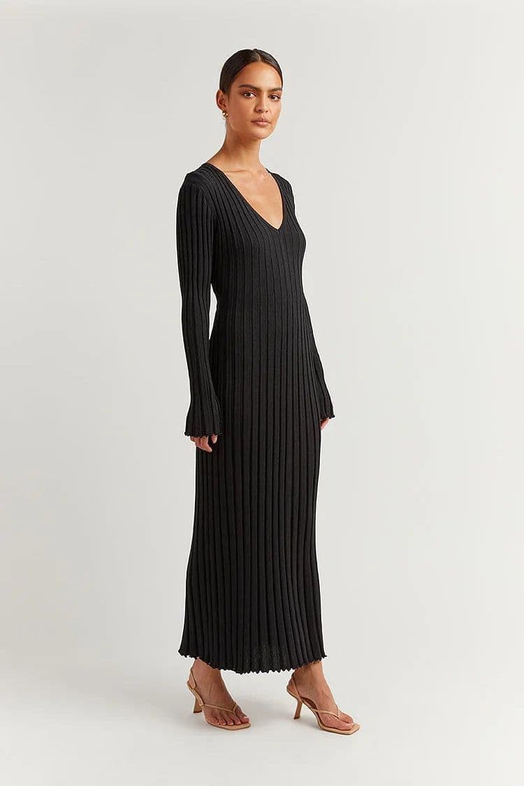 image-Knitted V-Neck Long Skirt for Women - 2023 Slim Fit