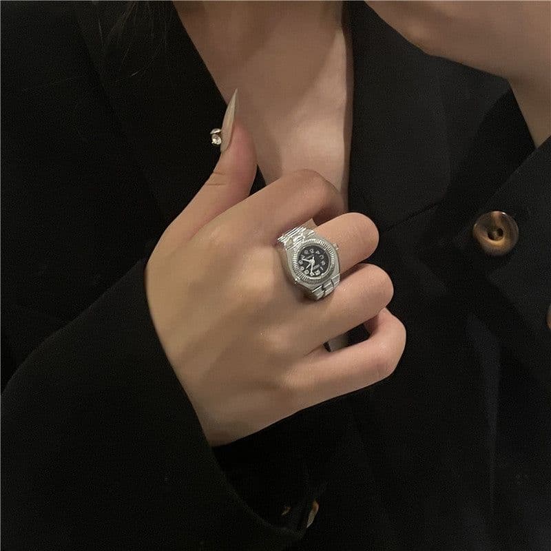 image-European Fashion Punk Watch Ring - Couples Mini Clock, Elastic, Retro (65 characters)