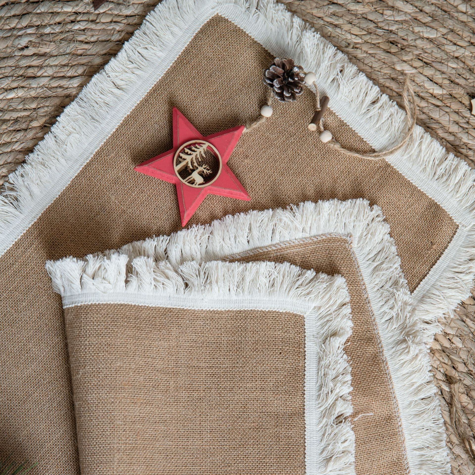 image-Yimanqiyun hemp rope placemat red tassel tableware mat woven color matching festival tassel bowl mat factory direct supply