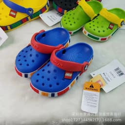 image-Wechat business dropshipping new children's hole-in-the-wall shoes, boys and girls beach shoes, summer sandals and slippers, toe-toe breathable hollow sandals