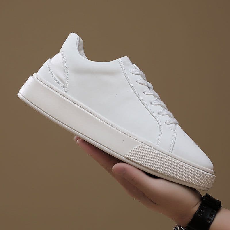 image-Men's White Leather Low Top Casual Sneakers Size 44