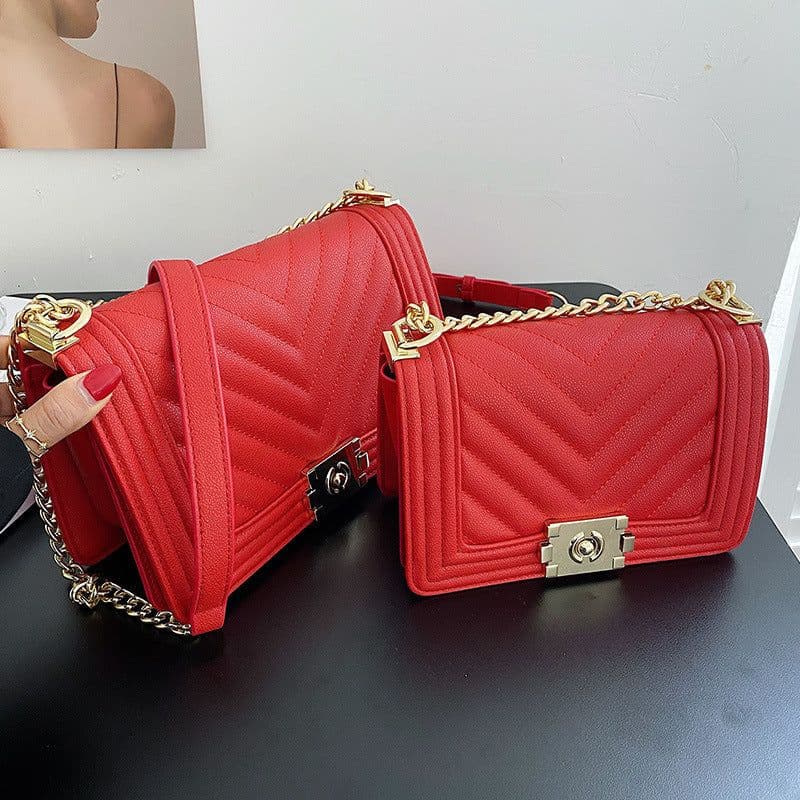 image-European and American one-shoulder cross-body women's bags wholesale 2021 autumn and winter new cross-border rhombus chain armpit women's bags wholesale