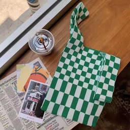 image-2021 Japan and South Korea cross-border checkerboard contrast color knitted shoulder tote bag woven tote bag shoulder underarm bag women