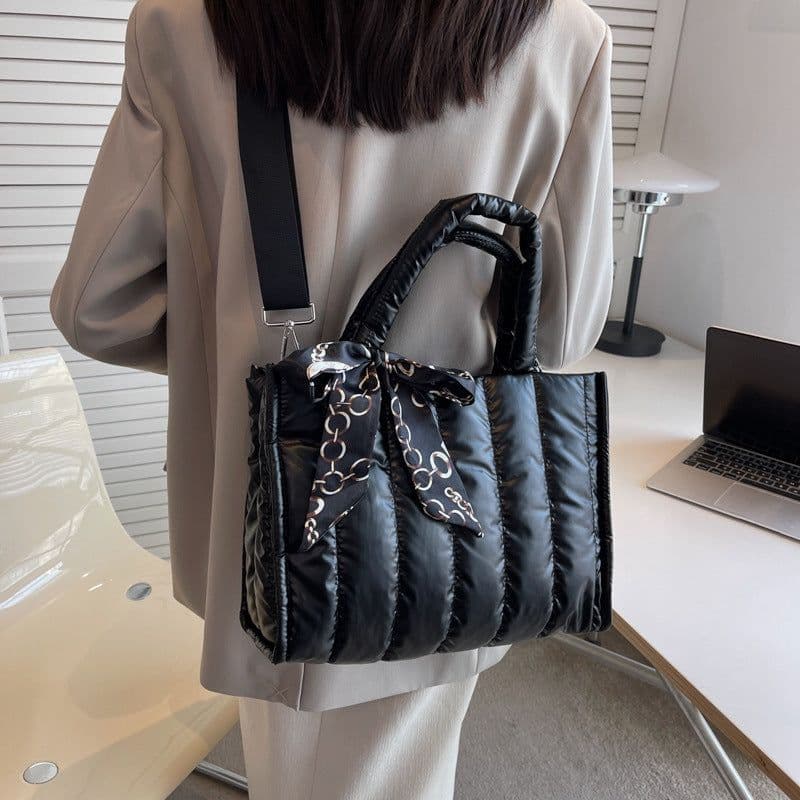 image-Cotton Tote Bag Women Camouflage Chain Shoulder Strap