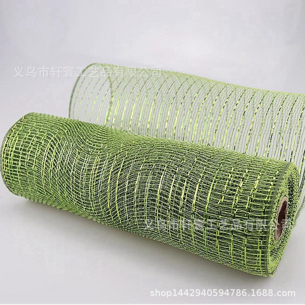 image-Christmas Wire Mesh Packaging - Red & White Strips 26cm x 10yds
