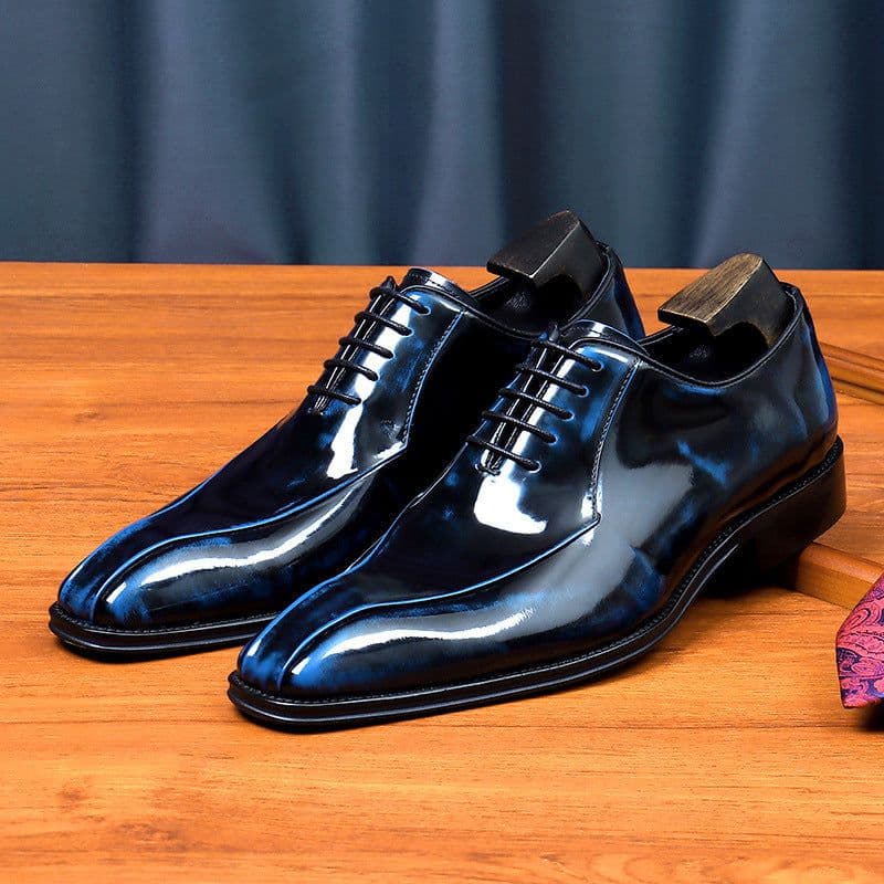 image-Douyin Leather Oxford Shoes - Men's Glossy Pointed Toe Formal Lace-up