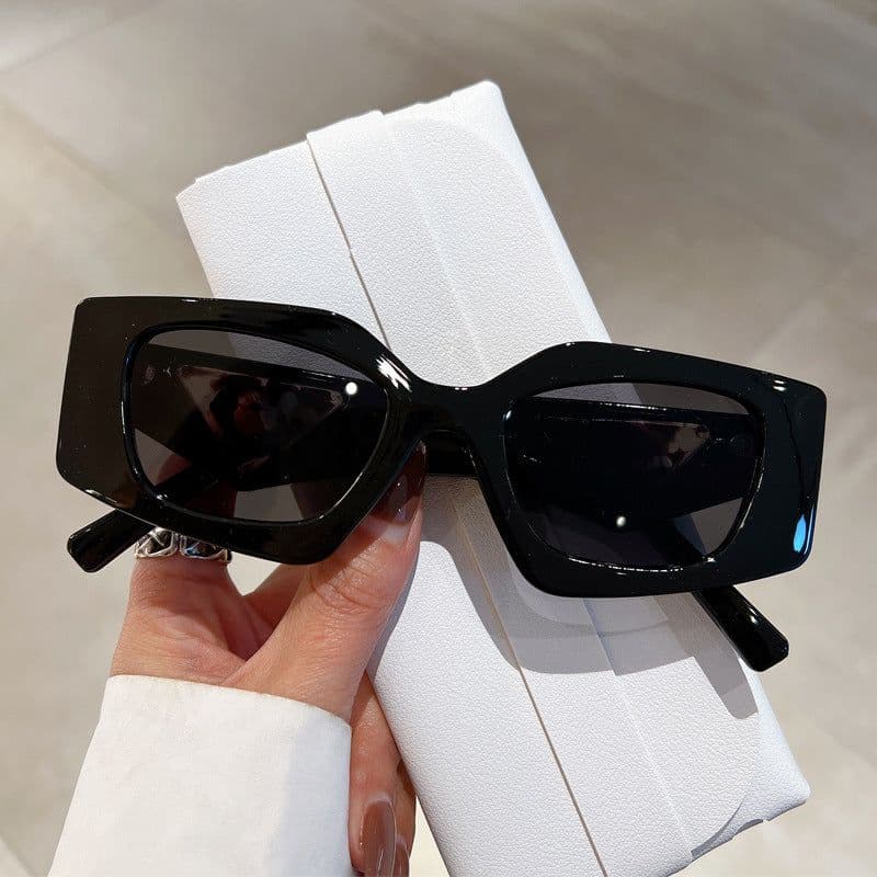 image-Diamond-shaped Sunglasses - White Frame UV400