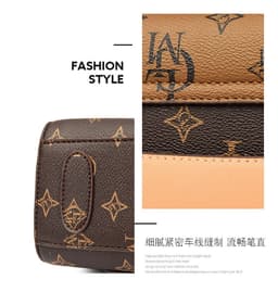 image-Longming Valley 2022 PVC Street Fashion Shoulder Messenger Bag - Contrast Color Small Square