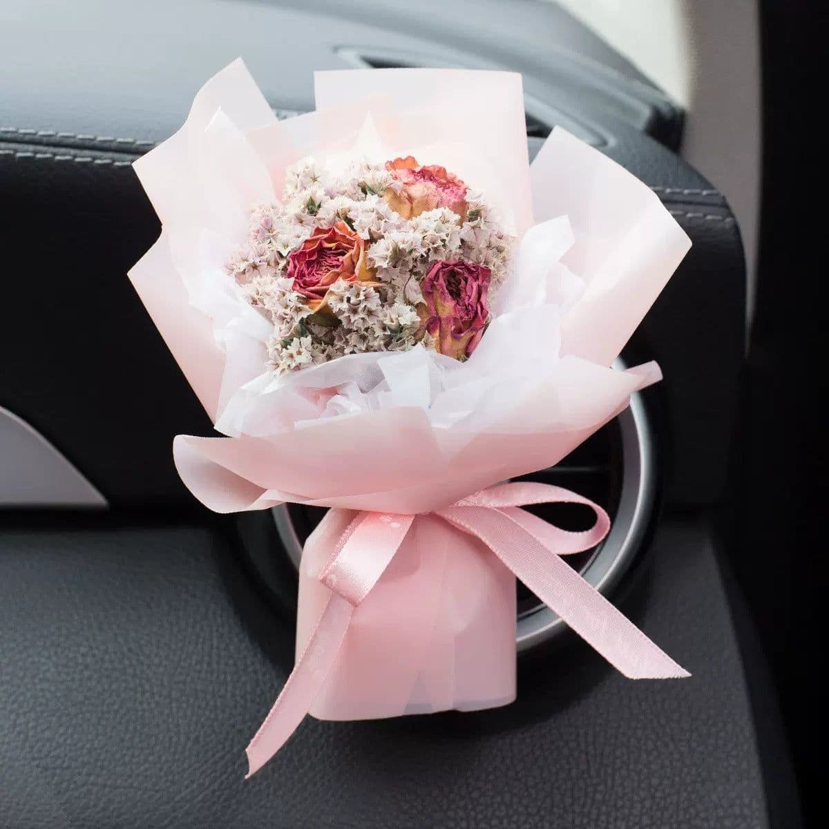 image-Aromatherapy Clip Bouquet - Beige Hydrangea Car Fragrance Decor