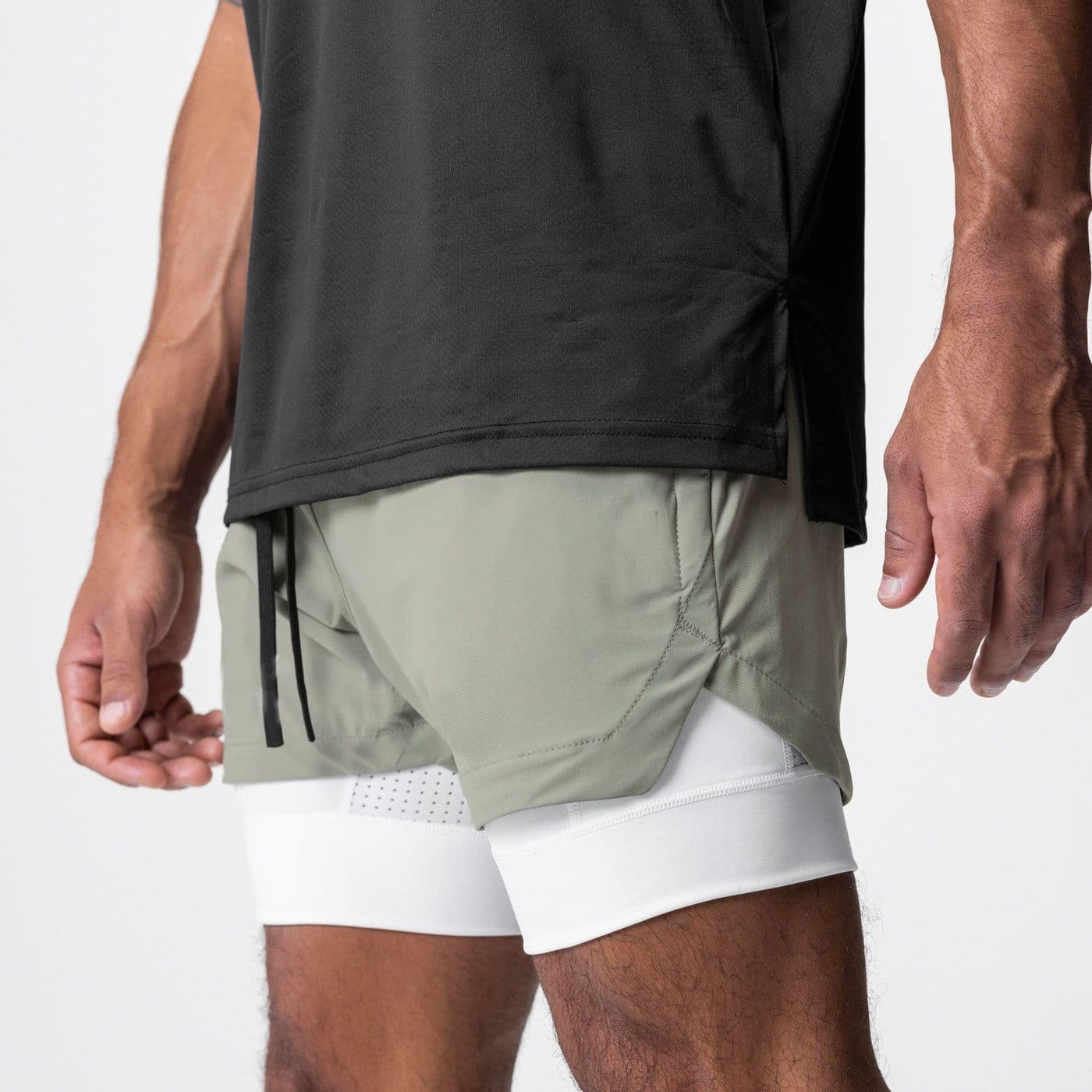 image-European Men's Quick-Dry Muscle Sports Shorts 4XL Beige White