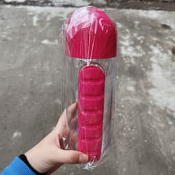 image-Multifunctional two-in-one creative water cup medicine box 7-day medicine box 7 compartments outdoor portable convenient water bottle medicine box cup