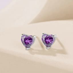 image-Xiaohongshu with the same style of love zirconium earrings female heart-shaped earrings silver needle ins wind ear jewelry live source wholesale