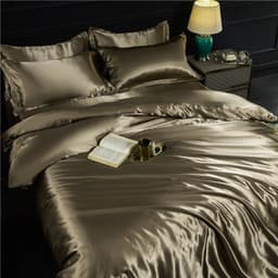 image-4-Piece Ice Silk Bedding Set - Pink Silver Gray