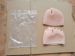 image-Five-hole honeycomb front pad hallux valgus big foot bone overlapping shock absorption female split toe toe toe set five-hole fixed