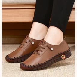 image-Large size wholesale viscose bottom casual all-match breathable single shoes women 2023 summer new soft bottom mother slip-on women's shoes