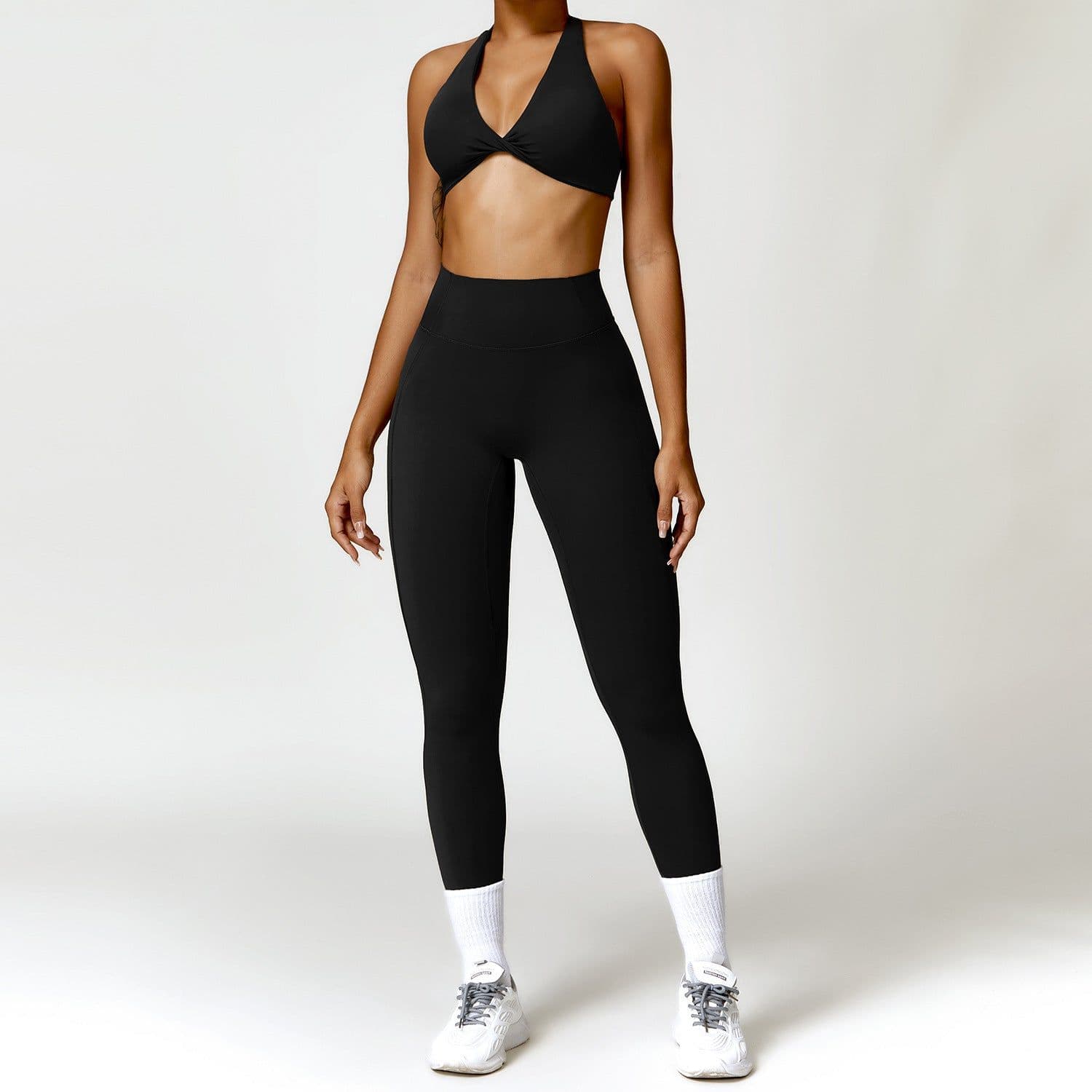 image-Zechuang Women's Yoga Set - Quick-Drying Fitness Sportswear