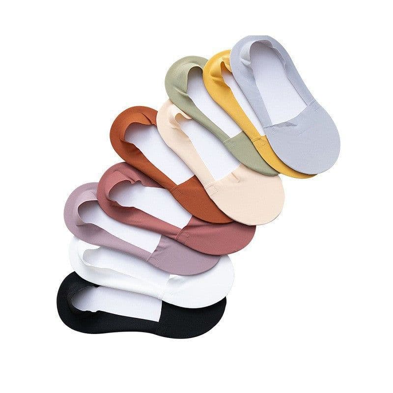 image-Yi Shangmei Women's Boat Socks - Caramel Cotton