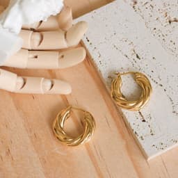image-June Moshang Titanium Steel Earrings F435 - 18K Gold Plated