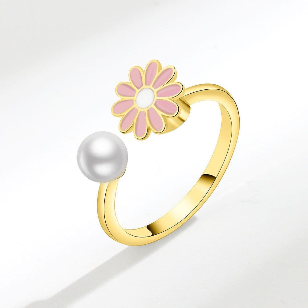 image-Golden Daisy Rotating Ring - Fashion Zircon Copper Jewelry