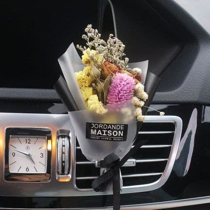 image-Aromatherapy Clip Bouquet - Beige Hydrangea Car Fragrance Decor