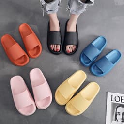 image-Wholesale summer home bathroom thick bottom hotel non-slip couple stepping on shit slippers female soft home bath sandals male