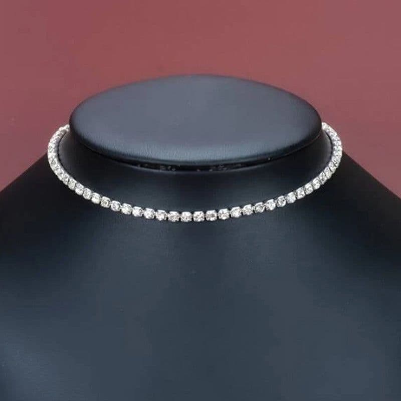 image-Rhinestone Clavicle Necklace - Gold Light Luxury
