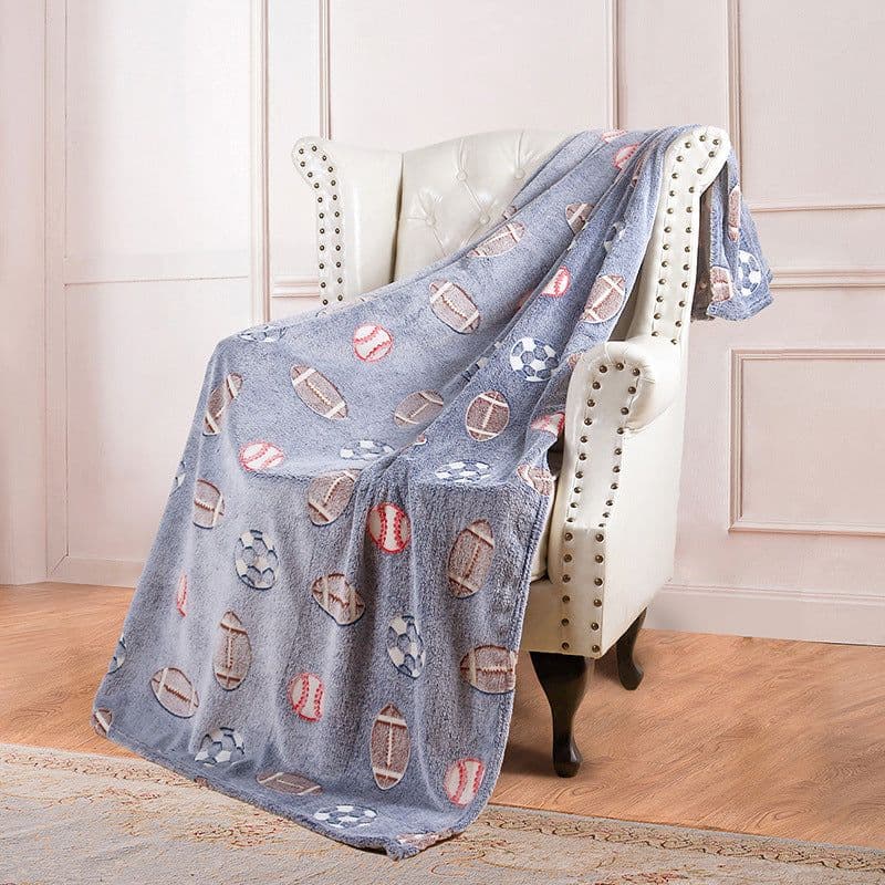 image-Luminous Double-Sided Flannel Blanket, Kids' Air-Conditioning Quilt, Maroon, 152x127CM