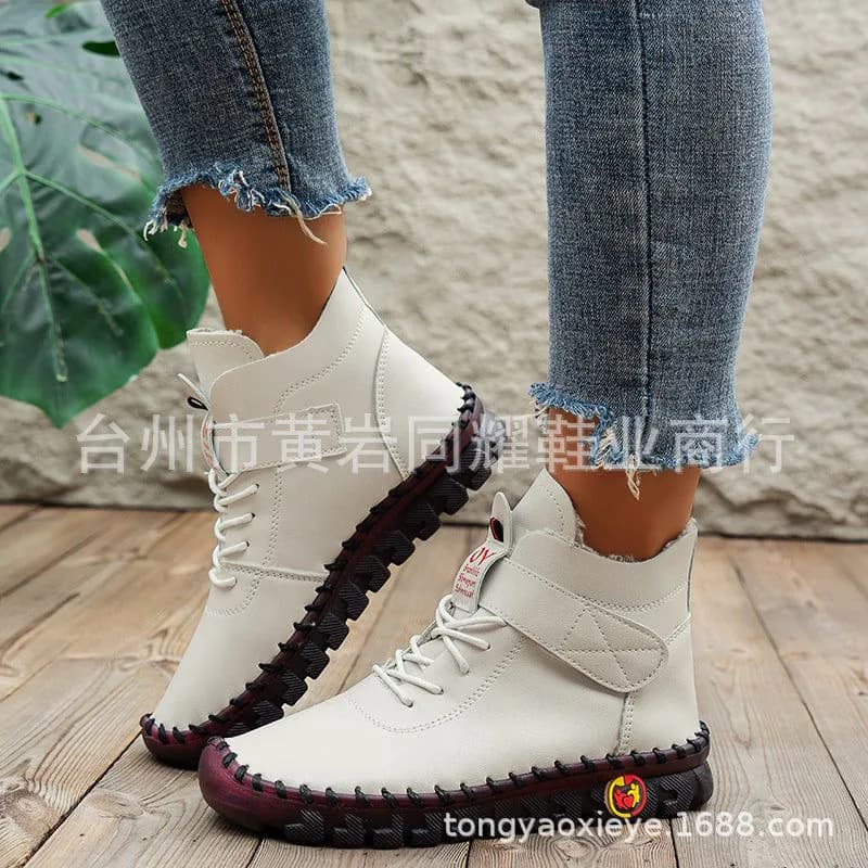 image-Women's Winter Ankle Boots - Black Plush Lined