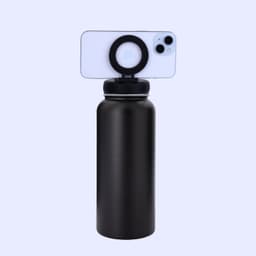 image-Amazon's new 32oz stainless steel 304 space kettle double-layer insulated cup with mobile phone holder magnetic lid ready for sale