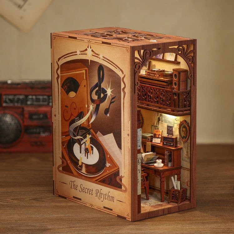 image-DIY Wooden 3D Bookend Toy - CuteBee Rose Model, 11cm x 18cm x 23cm