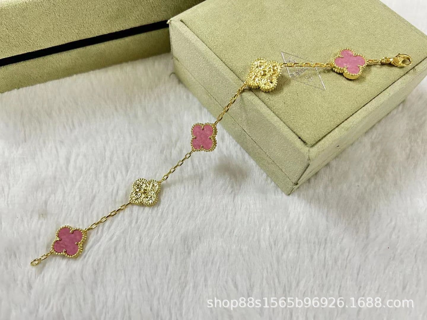 image-High-End Five-Flower Bracelet Rose Gold Clavicle Chain Thickened Electroplating Wholesale