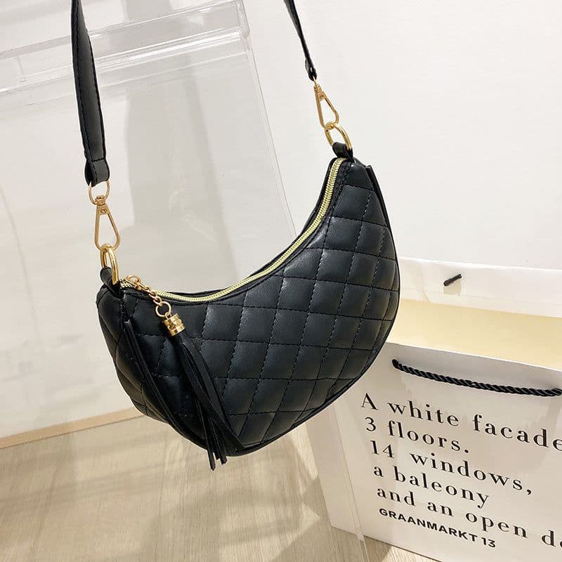 image-Women's Rhombus Embroidered Shoulder Bag